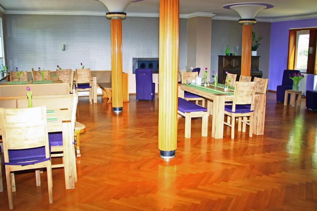 Hotel Sonnenhof Sindelfingen Exterior photo